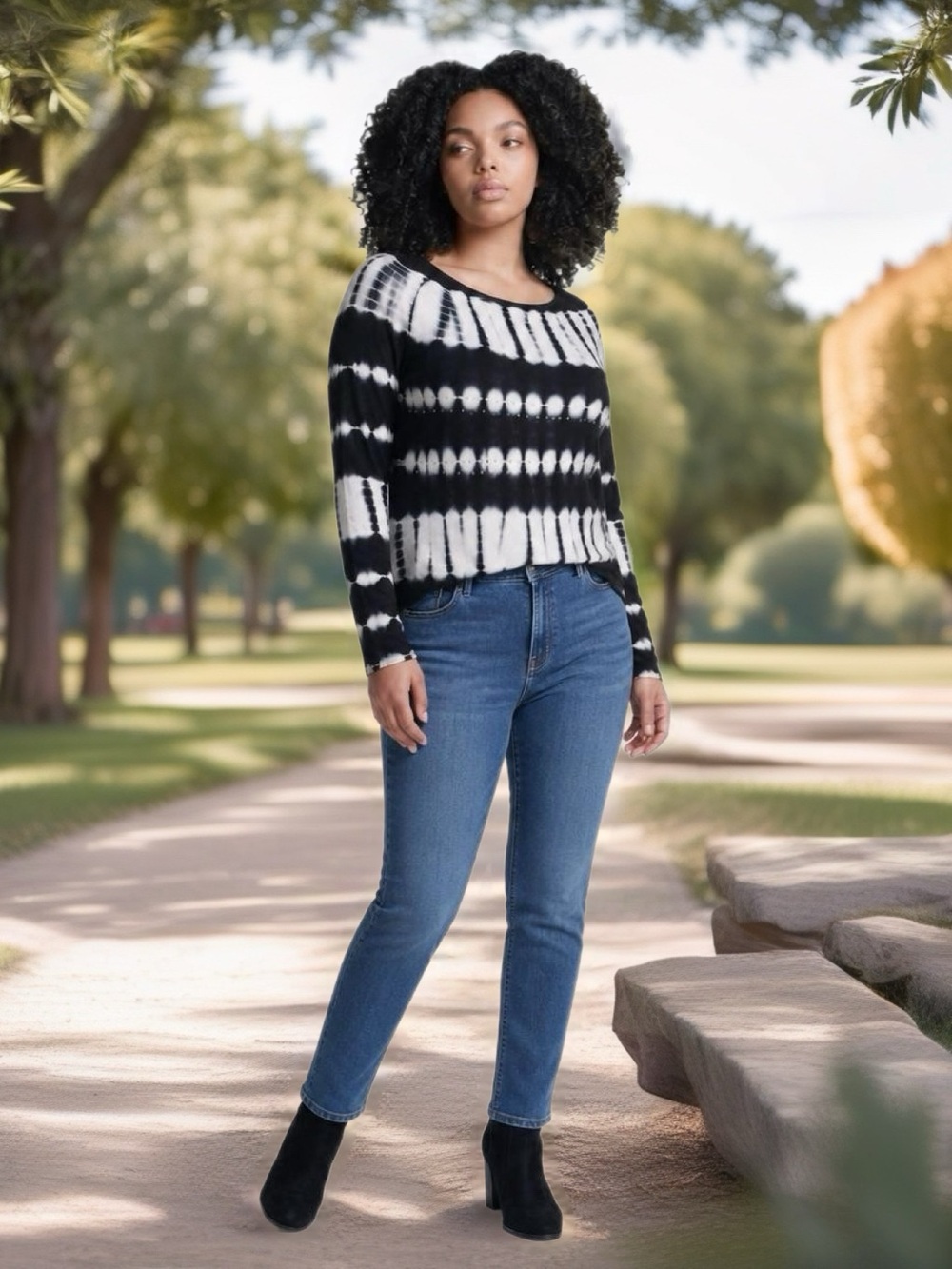 Black & White Tie-Dye Long Sleeve Top